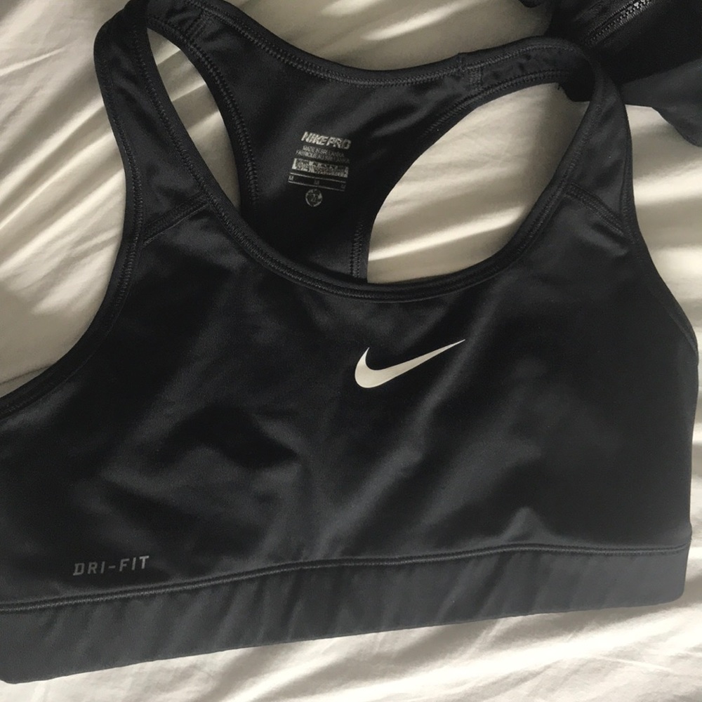 Nike dri-fit sports bra